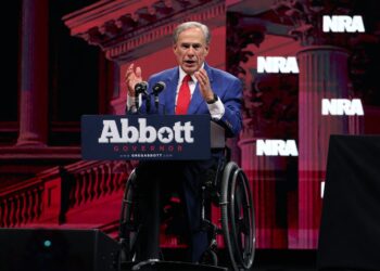 Greg Abbott criticized by local newspaper over controversial pardon