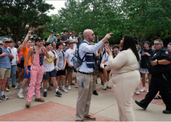 Ole Miss investigates conduct after Black Woman harassed by counterprotesters