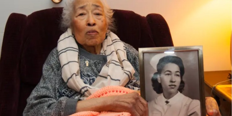 Cleveland clinic Akron General commemorates first African American nurse