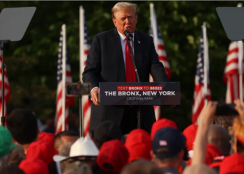 Trump holds rally in Bronx Park, touts himself as better for Black and Latino voters than Biden