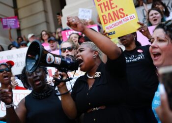 Majority of men of color advocate for abortion rights: poll