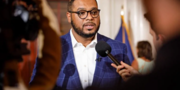 Lt. Gov. Austin Davis revealed that in fiscal year 2023, nearly $700 million in state contracting funds were awarded to small diverse and veteran-owned businesses. He initially made the announcement in Harrisburg and later echoed the message at the Black Business Expo held at the Wells Fargo Center in Philadelphia. (State of Pennsylvania PACast)