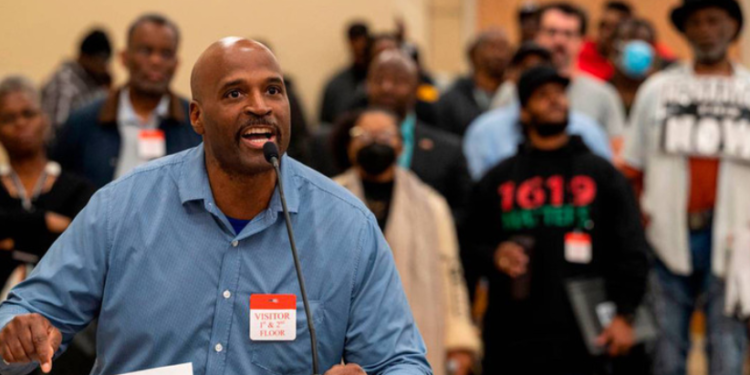 Matthew Burgess from Sacramento provided testimony to the California Reparations Task Force, which published its final report on June 29, 2023. © IMAGO / ZUMA Wire