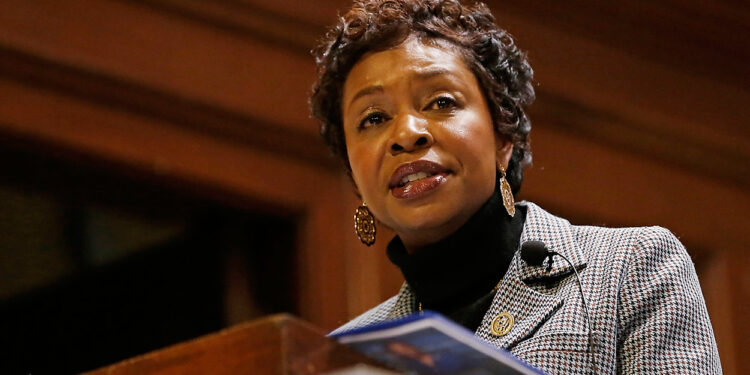 Who funds Yvette D Clark