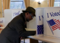 A man casts his ballot in the 2024 U.S. presidential election on Election Day at a library in Pittsburgh, Pennsylvania, U.S., November 5, 2024. REUTERS/Jeenah Moon (REUTERS)