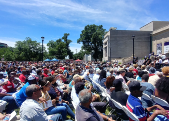 Hundreds gathered in Richmond on Saturday for the dedication of Arthur Ashe Boulevard, an event that included discussions on race and civil rights. (Daniel Berti/For the Virginia Mercury)