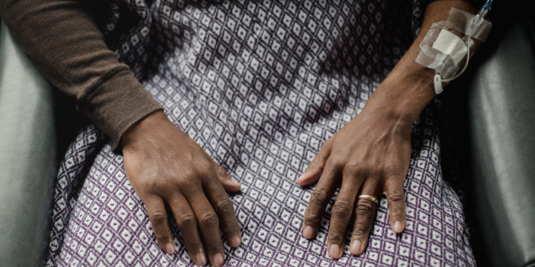 Robert Williford, 67, receives a Leqembi treatment at Abington Neurological Associates in Abington, Pennsylvania. (Hannah Yoon for The Washington Post)