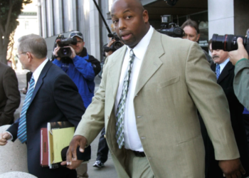 Former NFL player Dana Stubblefield exits a federal courthouse in San Francisco on January 18, 2008. (AP Photo/Jeff Chiu, File)