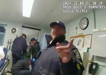 Newly Released Footage Shows Disturbing Beating of Handcuffed New York Inmate Bodycam footage recently made public reveals New York corrections officers brutally beating a handcuffed inmate, who was later pronounced dead the next morning.