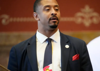 AP Photo/David Zalubowski