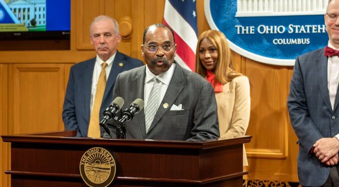 State Sen. Hearcel Craig delivers impassioned rebuttals to Senate Bill 1, a ban on diversity initiatives in Ohio colleges and universities