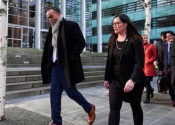 Judge grants injunction in WA suit against unconstitutional birthright citizenship order