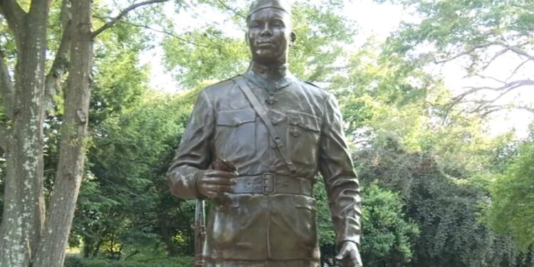 SC Medal of Honor hero Freddie Stowers erased, then restored on Defense Department website