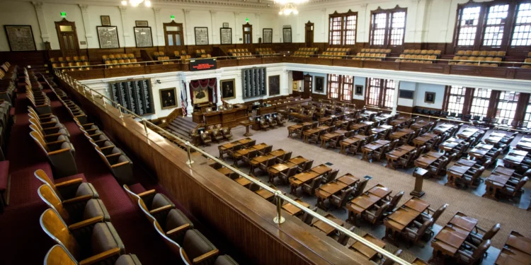Texas House passes $1B private school voucher bill