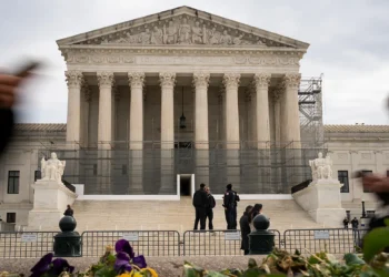 Trump petitions Supreme Court to stop reinstatement of fired NLRB and MSPB members; court permits firings to continue for now