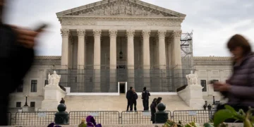 Trump petitions Supreme Court to stop reinstatement of fired NLRB and MSPB members; court permits firings to continue for now