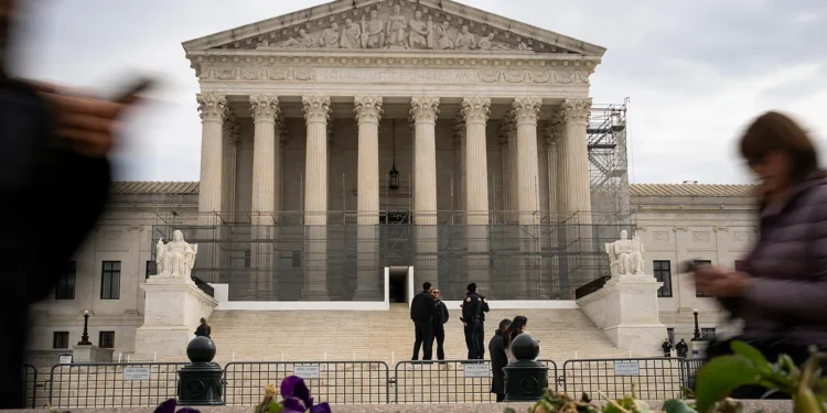 Trump petitions Supreme Court to stop reinstatement of fired NLRB and MSPB members; court permits firings to continue for now